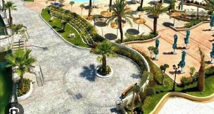 Pool-view apartment in a charming, well-secured residence