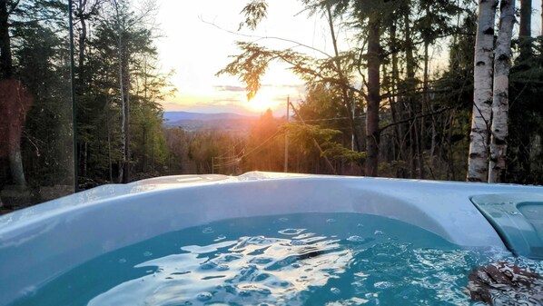 Baignoire à remous extérieure