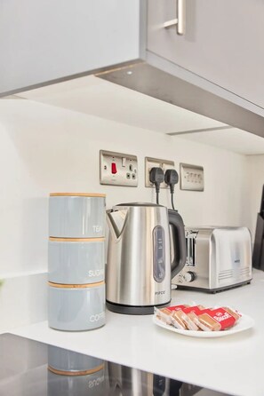Coffee and/or coffee maker - Luxury Central Apartment in Birmingham (Birmingham)