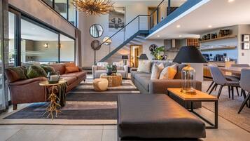 Premier Villa | Living area