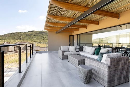 Executive Villa | Terrace/patio