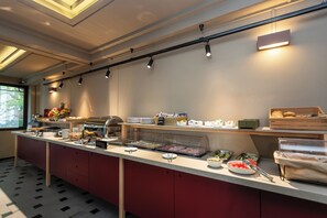 Tägliches inbegriffenes Frühstücksbuffet