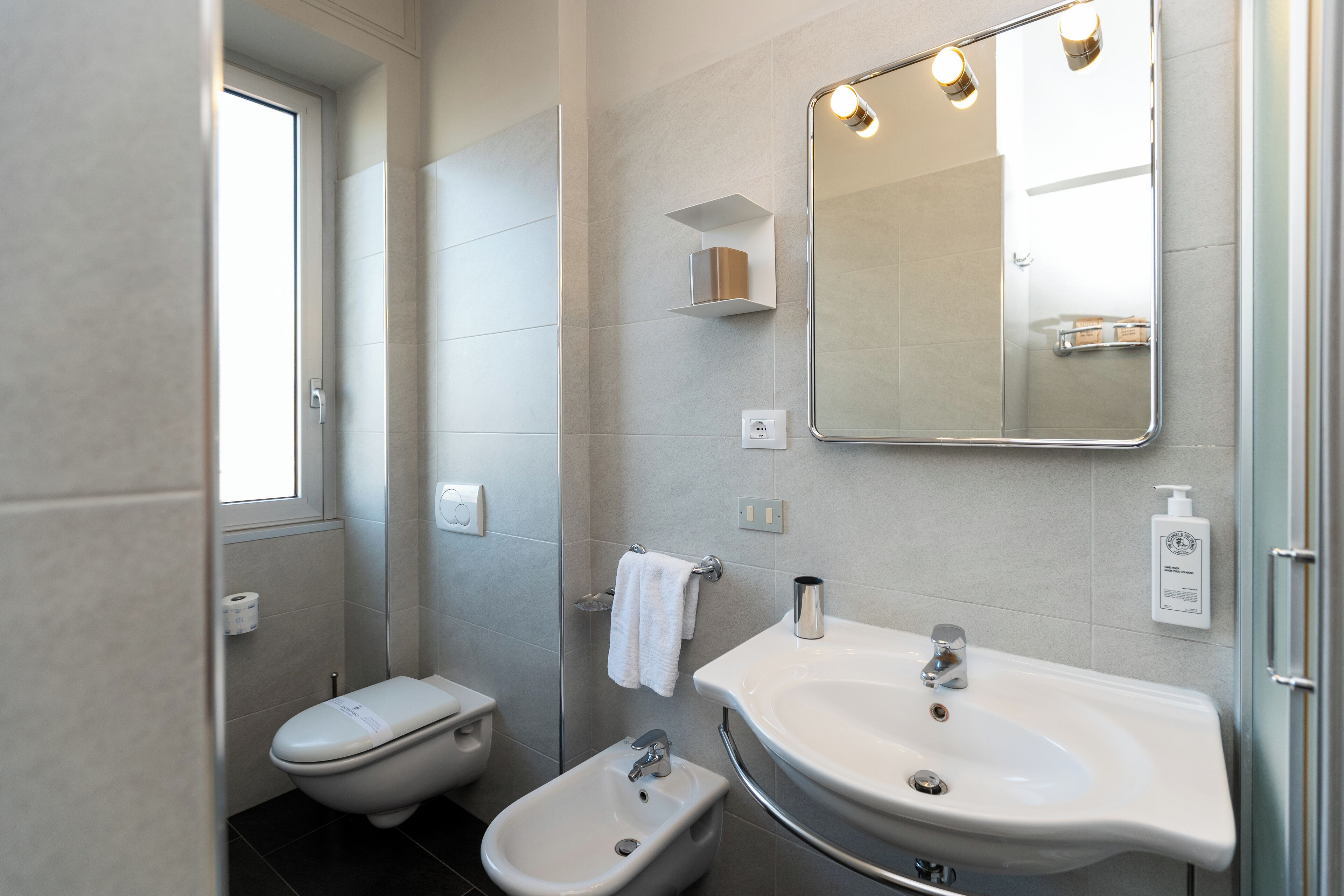 Photo - Garibaldi Palace