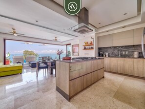 3 habitaciones y acceso a internet