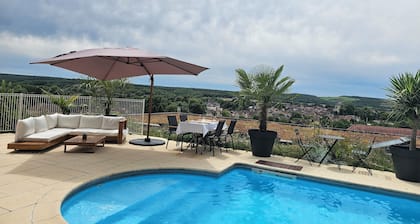 HÎtel Restaurant Arts et Millésimes