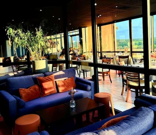 Hôtel Restaurant Arts et Millésimes