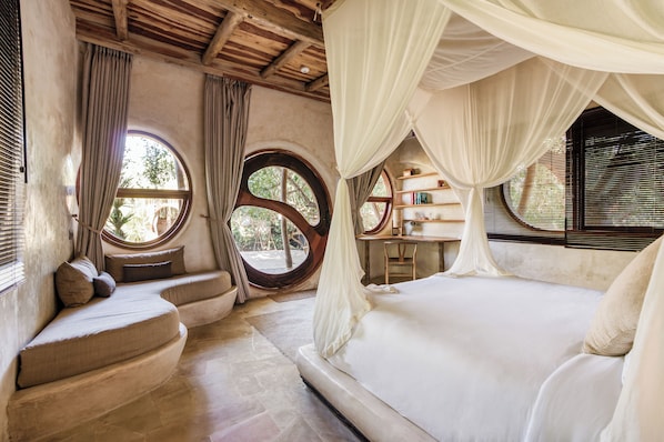 Suite, 1 Katil Ratu (Queen), Bathtub | Pemandangan dari bilik
