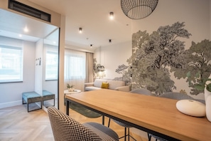 Deluxe Apartment, Garden View | Living area - Larum Balatonfüred (Balatonfured)