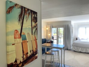 Bügeleisen/Bügelbrett, kostenloses WLAN, Bettwäsche