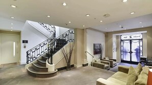 Nội thất lối vào