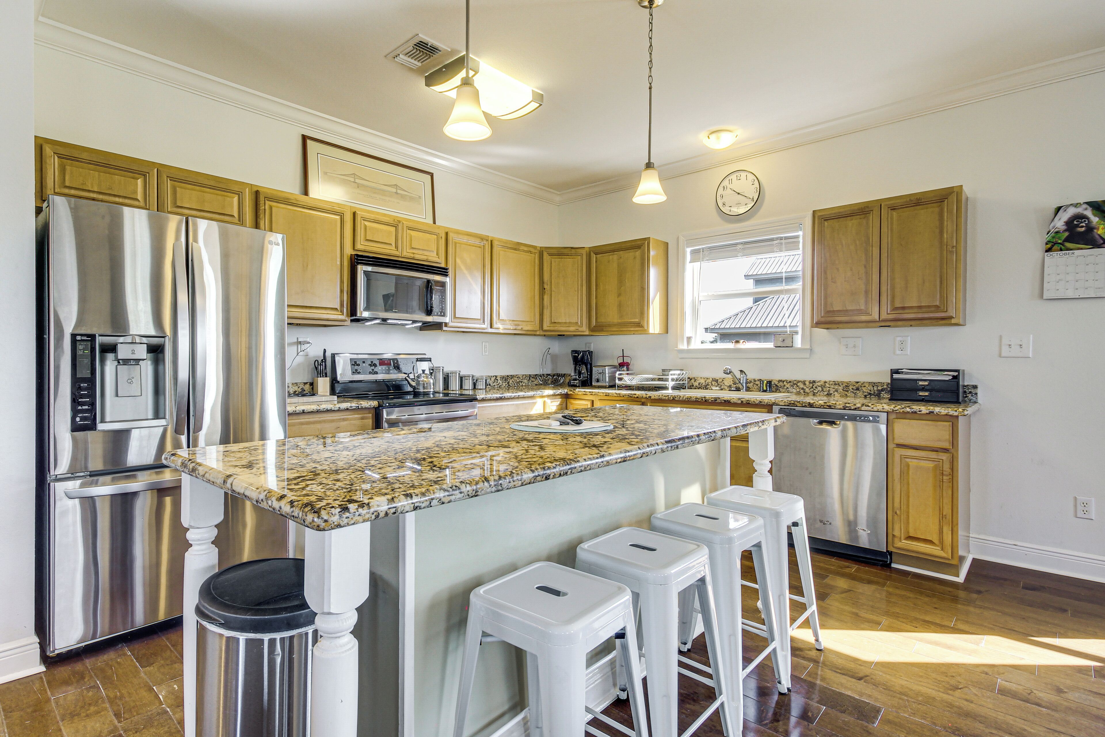 House (3 Bedrooms) | Interior