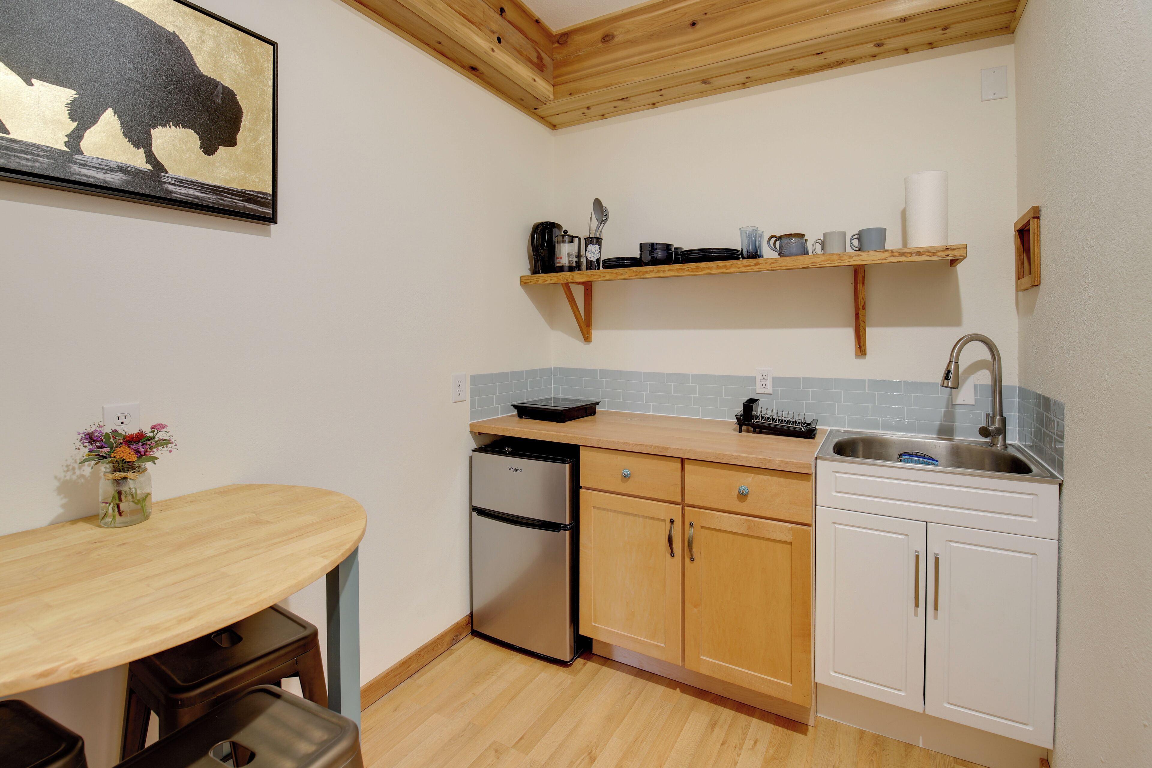 Apartment (0 Bedroom) | Interior