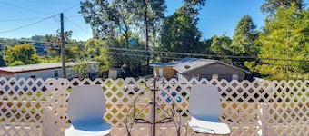 2 Mi to Dtwn Natchez: Cozy Home w/ Yard & Patio!