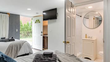 Apartment (0 Bedroom) | Interior