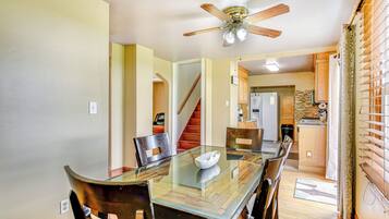 House (4 Bedrooms) | Front of property