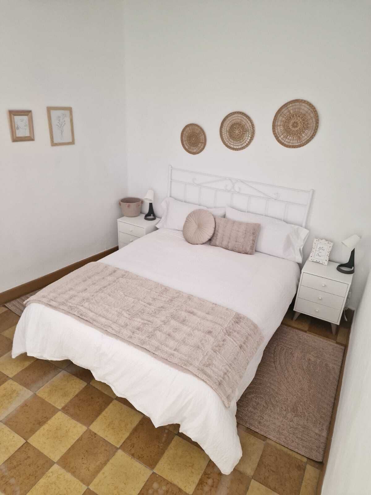 4 soverom, strykejern/-brett, reiseseng for barn og wi-fi