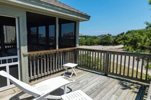 Property grounds - Earnest, Ships Watch Community in Duck, NC (Duck)
