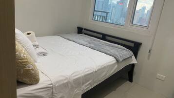 1 bedroom, iron/ironing board, WiFi