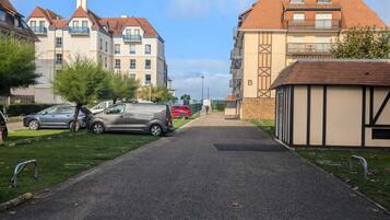 Enceinte de lâhĂ©bergement