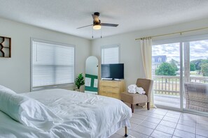 4 habitaciones, caja de seguridad en la habitación y escritorio 