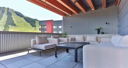 One Bedroom | Sleeps 2 - 4 | The Crescent Condos