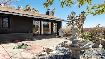 Nhà, 2 phòng ngủ | Khuôn viên nơi lưu trú