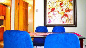 Apartment, 2 Bedrooms | Interior
