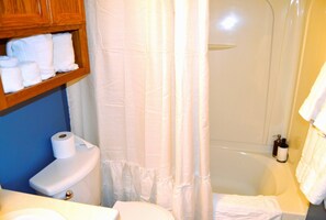 Apartment, 2 Bedrooms | Bathroom - Red 4 Apartment - Experience the Comfort of This Charming (Grand Forks)