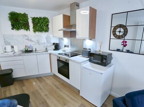 Fridge, microwave, oven, toaster