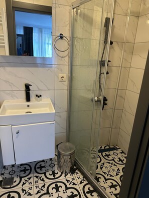 Quarto duplo | Banheiro