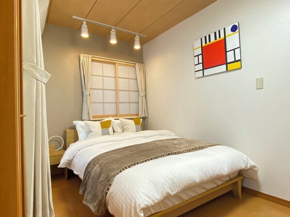 5 chambres, fer et planche à repasser, Wi-Fi gratuit, draps fournis