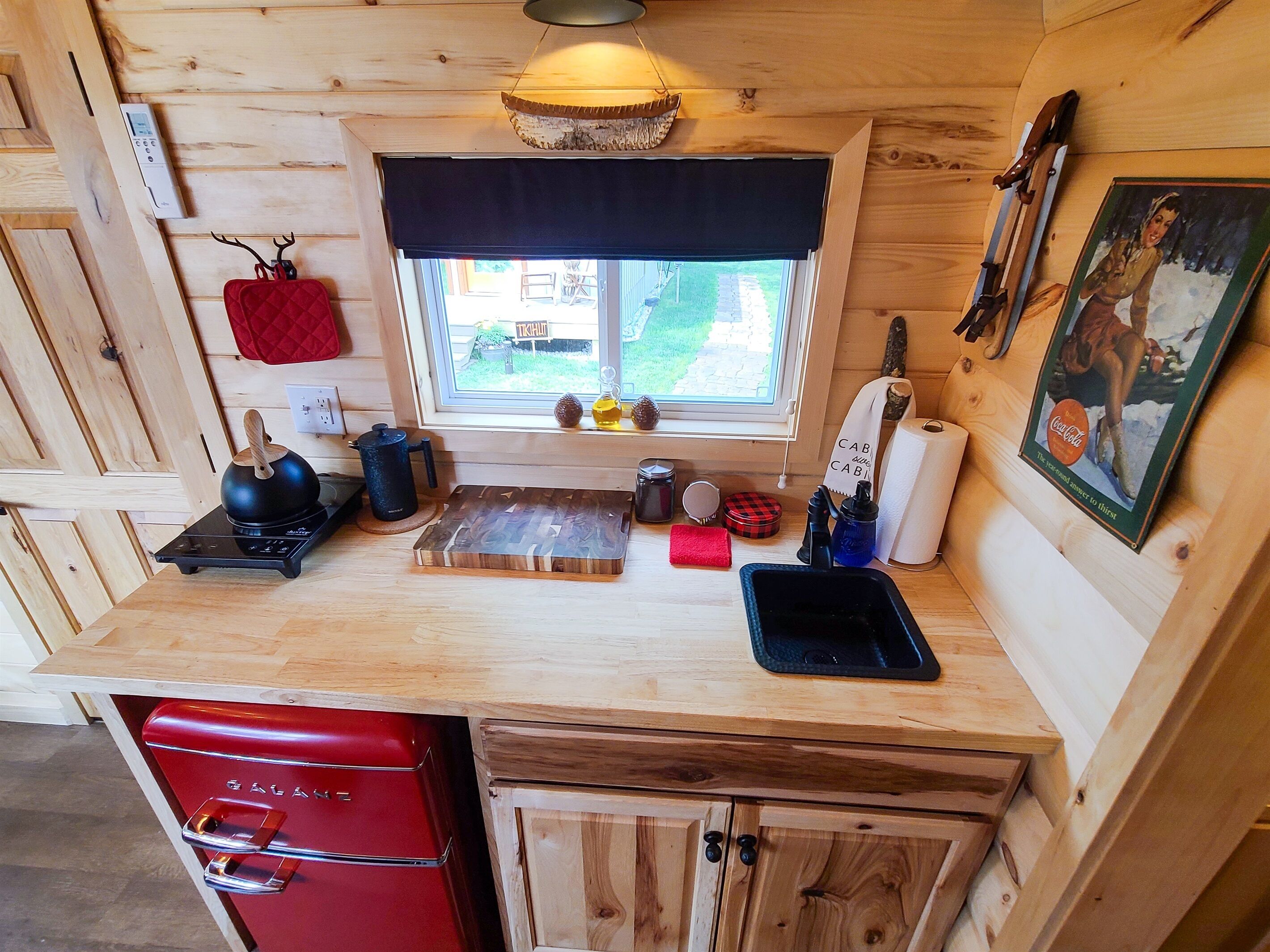 微波炉、炉灶、茶具/咖啡用具、厨具/餐具