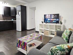 TV
