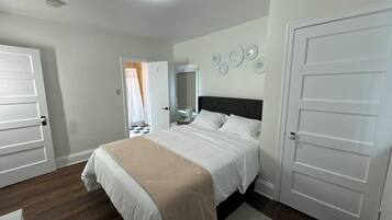 1 室のベッドルーム、WiFi、ベッドシーツ