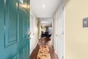 Interior - 2-Bedroom Condo with City Views, Pools, and Grill Area – Sleeps 4 (Pigeon Forge)