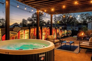 Terrace/patio - The Reserve~Stunning 5BR 4BA w/HotTub (Louisville)