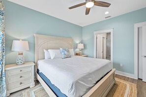 4 bedrooms, iron/ironing board, free WiFi, bed sheets - Sand Dollar Shores: Beautiful Views, Private Pool, Pet-Friendly, Secluded IP (Indian Pass)