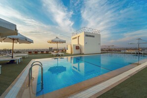 Piscina externa