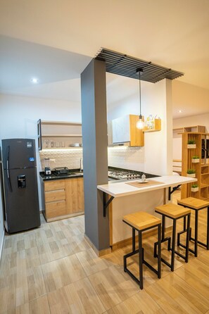 Standard Apartment, City View | Private kitchen - Caobos Center Coliving & Coworking (San José de Cúcuta)