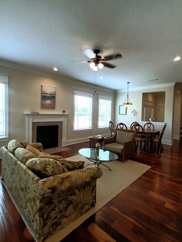 Affordable Comfort in Fort Myers – Prime Location, Great Price