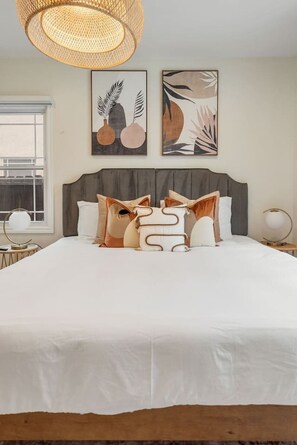 3 chambres, fer et planche à repasser, lit parapluie, Wi-Fi