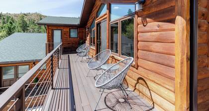 Modern Luxury Retreat - 2 BR/1BA - Minutes from Downtown