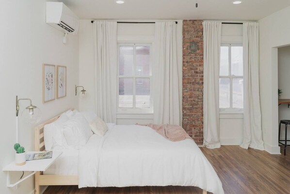 Fer et planche à repasser, Wi-Fi, draps fournis