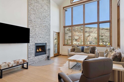 Highlands Lodge 407 - 3 Bedroom Residence