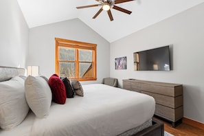 3 bedrooms, free WiFi, bed sheets