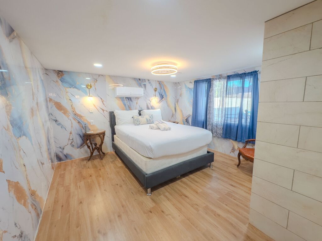 4 slaapkamers, een strijkplank/strijkijzer, wifi, beddengoed