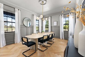 Luxury House, Multiple Bedrooms, Non Smoking, Private Pool | Dining room