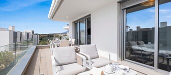 Cancelada Stunning Penthouse by Costarentals - Ref M37