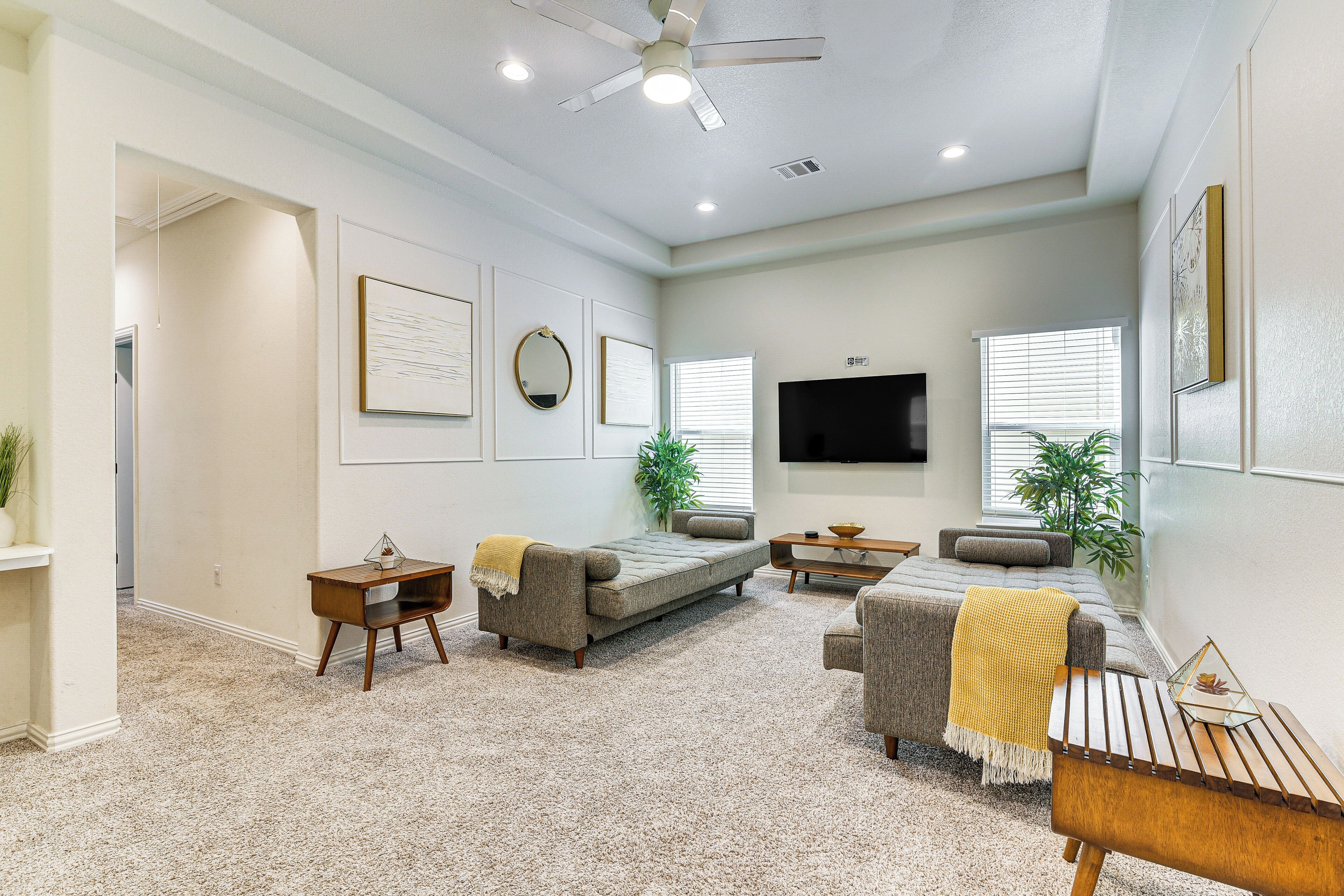5 Mi To Downtown - Chic Home W/ Patio In Houston! - Houston, TX