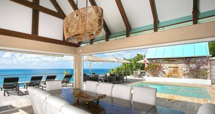 CeBlue Luxury Villas- 5 King Suites & Hotel Amenities! Perfect for Couples & Families!